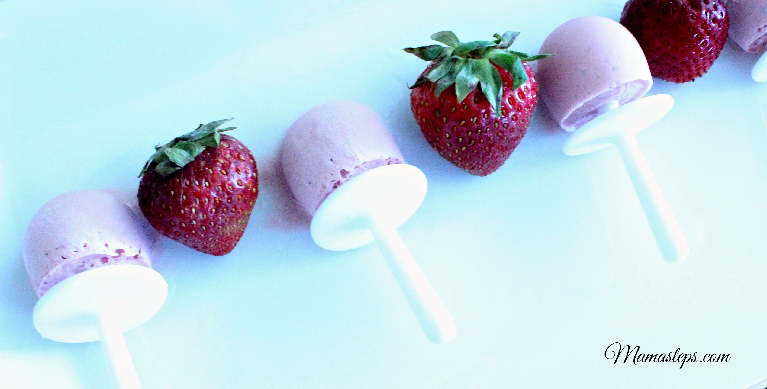 sugar-free healthy strawberry popsicles